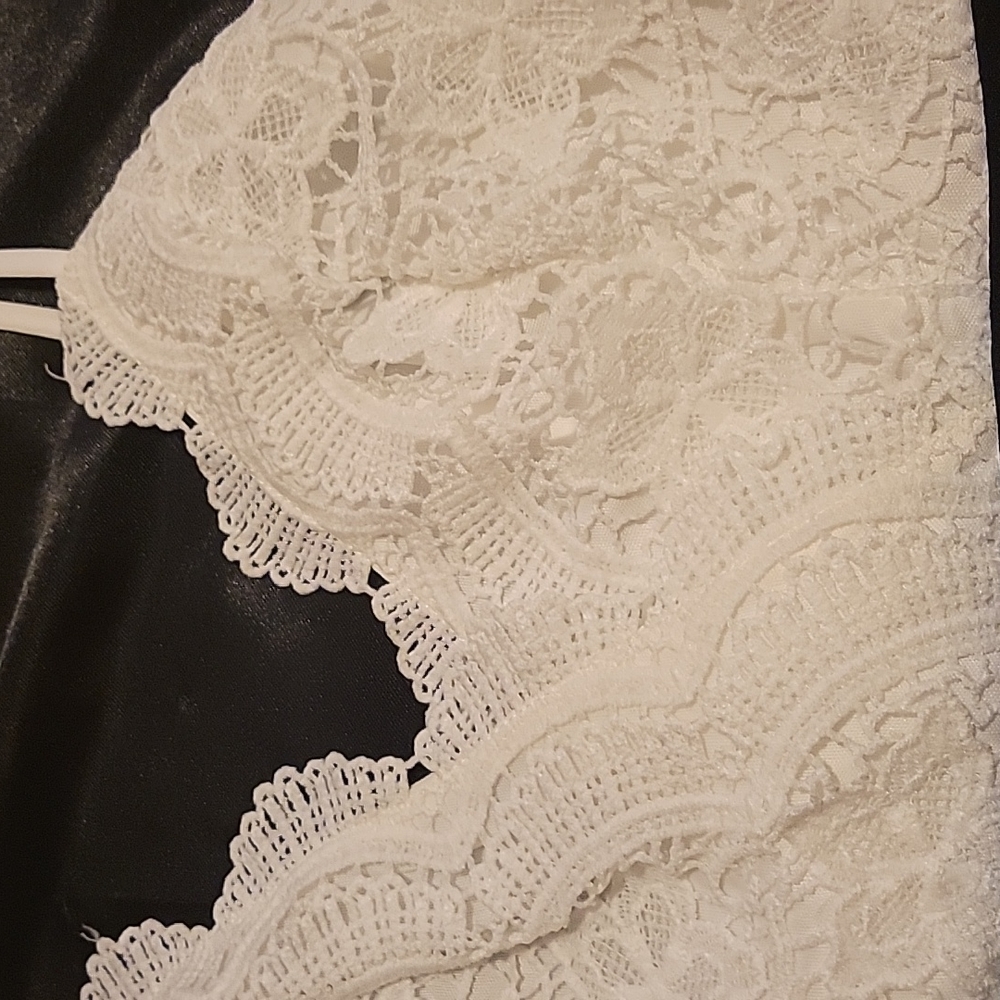 Dress - Picture 5 of 16